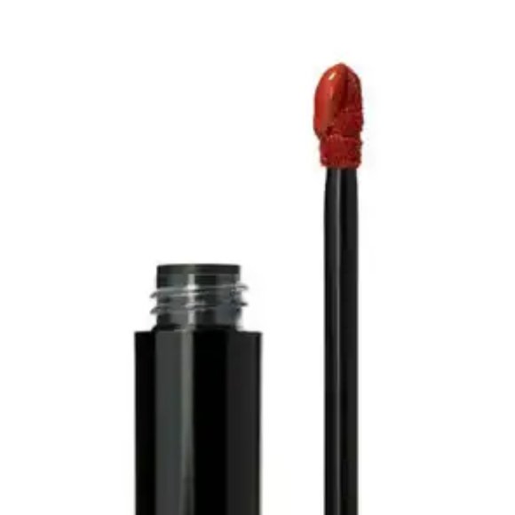 MAC Cosmetics | Love Me Liquid Lipcolour - Picture 2 of 2